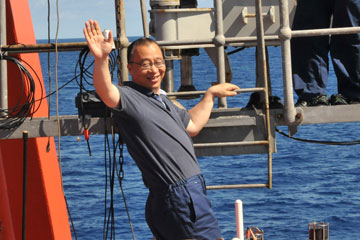 Le submersible Jiaolong accueille son premier "passager"