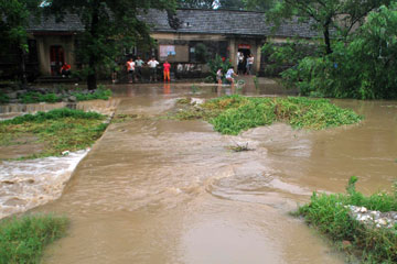 Chine: les catastrophes naturelles provoquées par les fortes pluies font 33 morts et 14 disparus