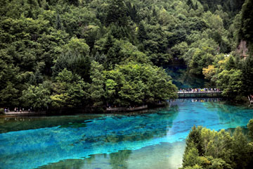 Chine: paysages dans la vallée de Jiuzhaigou