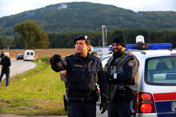 Un braconnier tue quatre personnes en Autriche (autorit&eacute;s)