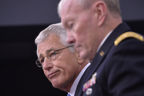 USA/Fusillade: le chef du Pentagone ordonne une révision des procédures de sécurité