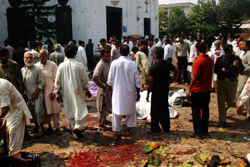 Pakistan: 78 morts et 146 blessés dans un double attentat suicide