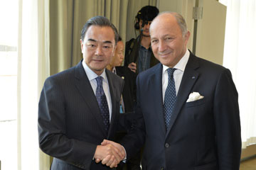 Le ministre des AE chinois et son homologue français se sont entretenus sur la Syrie