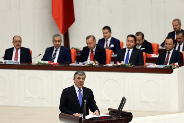 Le président turc met en garde contre la présence d'islamistes radicaux en Syrie