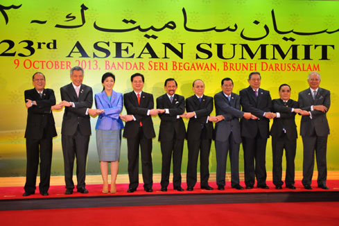 Ouverture du 23e sommet de l'ASEAN à Bandar Seri Begawan