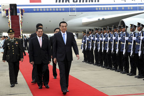 Le Premier ministre chinois arrive en Thaïlande pour une visite officielle