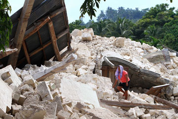 S&eacute;isme aux Philippines : le bilan s'alourdit &agrave; 99 d&eacute;c&egrave;s