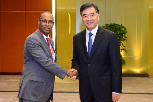 Le vice-PM chinois appelle à une coopération plus étroite avec les pays lusophones
