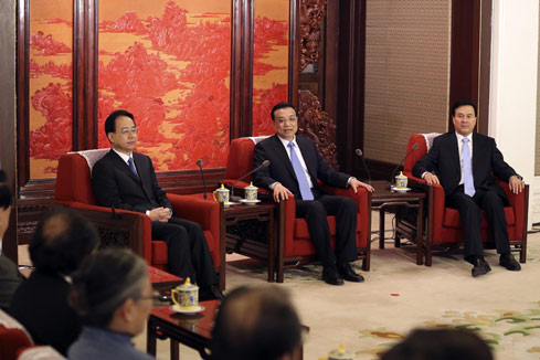 Le PM chinois souligne le rôle des consultants du gouvernement dans l'élaboration des politiques