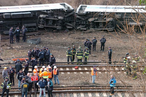 Déraillement d'un train à New York: le bilan s'alourdit à 4 morts et 67 blessés