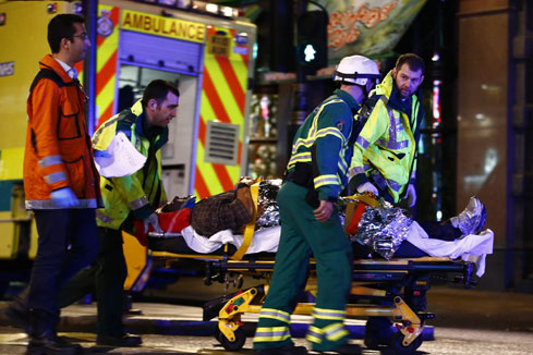 L'effondrement du plafond d'un th&eacute;&acirc;tre &agrave; Londres fait plus de 80 bless&eacute;s