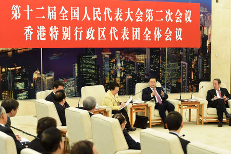 Zhang Dejiang commente l'élection par le suffrage universel du chef de l'exécutif de Hong Kong
