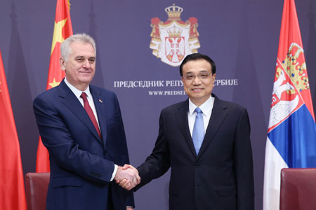 La Chine et la Serbie souhaitent cimenter leurs liens