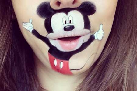 Maquillage : Elle transforme sa bouche en personnages d’animation