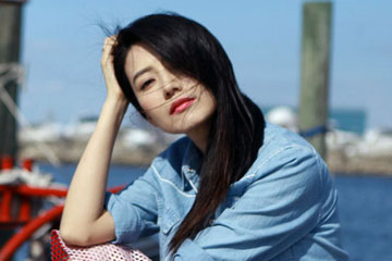 Photos nouvelles de l'actrice chinoise Gao Yuanyuan à New York