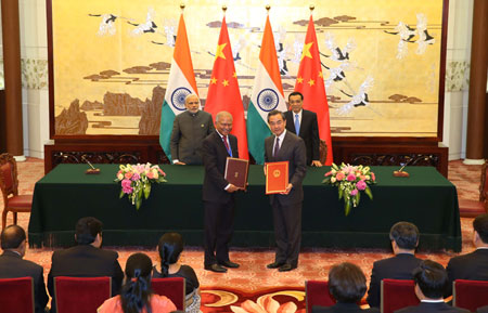 La Chine et l'Inde signent des accords concrets dans un contexte de réchauffement des relations