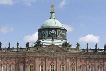 Découvrez la beauté du palais de Sanssouci à Potsdam en Allemagne