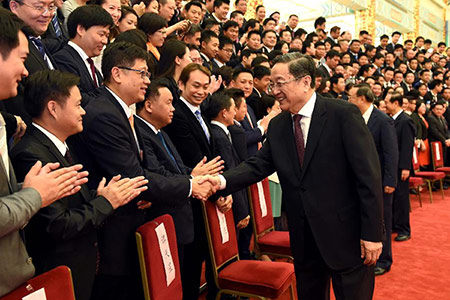 Yu Zhengsheng salue la contribution des Chinois d'outre-mer