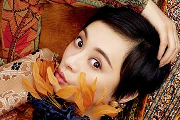 L'actrice chinoise Sun Li pose pour un magazine