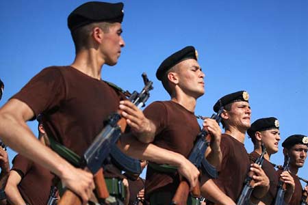 Coulisses du défilé militaire du 3 septembre : les soldats étrangers
