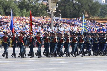 Journée de la Victoire : 17 troupes étrangères participent au défilé militaire