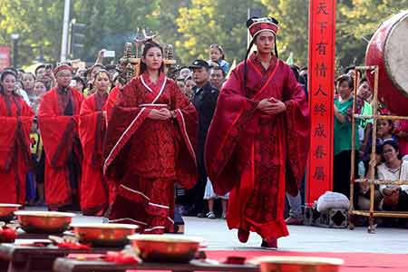 Mariage de groupe traditionnel Han dans le Shandong