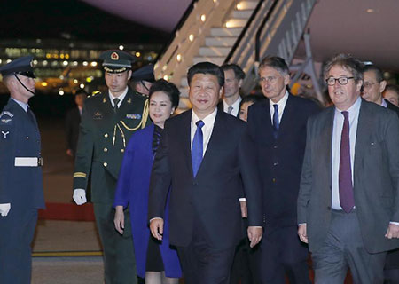 Arrivée du président chinois à Londres pour une visite d'Etat au Royaume-Uni