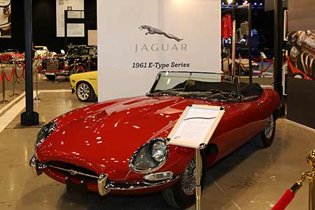 Photos : des voitures vintage superbes au 14e Salon aéronautique de Dubaï