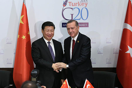 La Chine cherche à favoriser le commerce et l'investissement avec la Turquie (Xi)