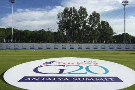 La croissance économique et la lutte antiterroriste au centre du sommet du G20