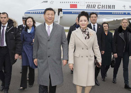 Arrivée du président chinois à Paris pour la conférence sur les changements 
climatiques