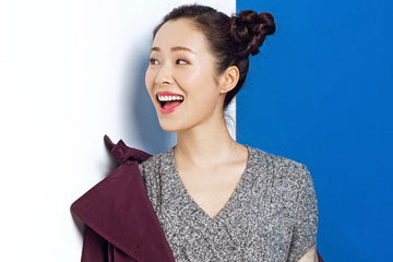 L'actrice chinoise Jiang Yiyan pose pour un magazine