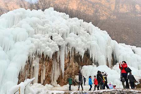 Photos : Une cascade des monts Taihang
