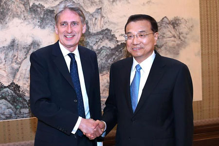 La transition économique chinoise apporte des opportunités de coopération avec le 
Royaume-Uni, selon Li Keqiang