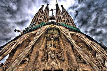 133 ans après, la basilique Sagrada Familía de Barcelone bientôt terminée