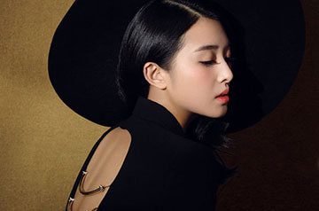 Le nouveau shooting de la chanteuse Zhang Hanyun