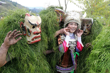 Les célébrations du festival Manggao dans le Guangxi
