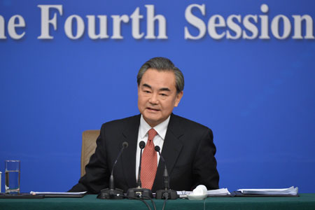 La Chine envisagera davantage de coopération maritime avec les Etats-Unis, selon Wang Yi