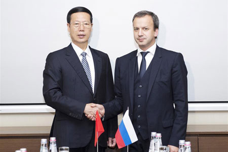 La Chine et la Russie s'engagent à renforcer leur coopération dans l'énergie et entre 
les PME