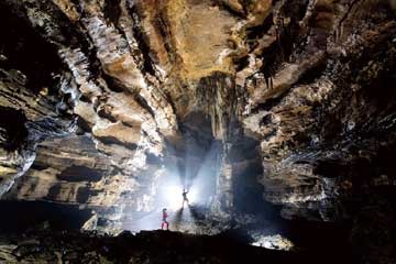 Découvrez le plus long réseau de grottes de Chine