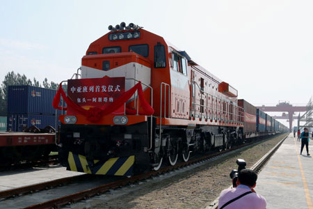 Ouverture d'une nouvelle ligne ferroviaire de transport de marchandises reliant la 
Chine et le Kazakhstan