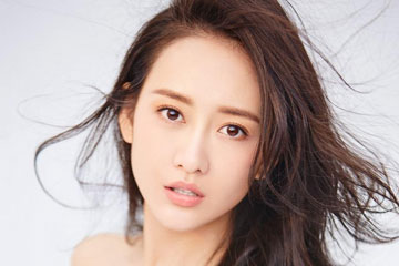 Nouvelles photos de l'actrice Wang Ou