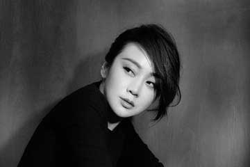 Nouvelles photos de l'actrice chinoise Yan Ni