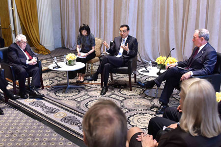 Les relations bilatérales au coeur de la rencontre du Premier ministre chinois avec 
des personnalités américaines