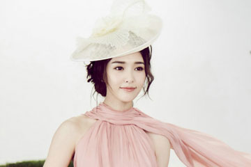Nouvelles photos de l'actrice chinoise Tang Yan