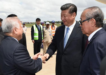 Arrivée au Cambodge du président chinois pour une visite d'Etat