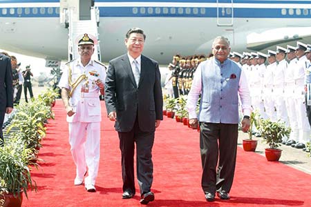 Le président chinois arrive en Inde pour le sommet des BRICS