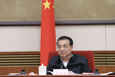 Le PM chinois souligne la réforme et l'innovation pour revitaliser les régions industrielles 
affaiblies du nord-est