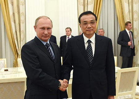 Rencontre du Premier ministre chinois avec le président russe pour promouvoir les 
relations bilatérales