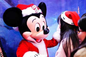Disneyland Shanghai fête sa première saison de Noël